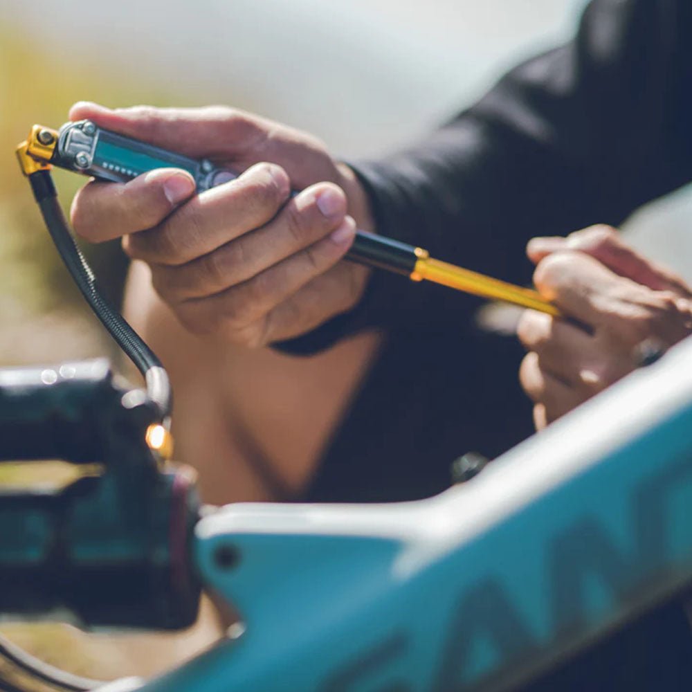 Digital Shock Drive Pump Black - T3 Endurance Sports